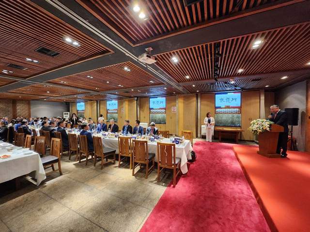 2023中韩电商节启动仪式暨新闻发布会在京举行开云 开云体育官网(图14) 2023中韩电商节启动仪式暨新闻发布会在京举行开云 开云体育官网(图14)