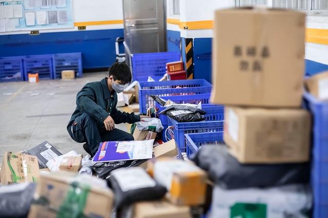 电子商务的发展对快递行业有何影响？开云体育 kaiyun.com 官网入口(图3)