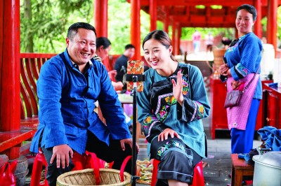 开云体育 开云平台电子商务发展：惠及亿万百姓生活(图2)