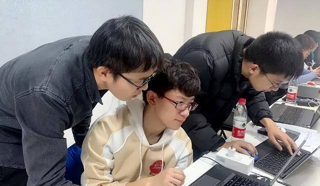 开云APP 开云官网入口2023年十大热门专业揭晓榜首热度居高不下已连续三年夺冠(图8)