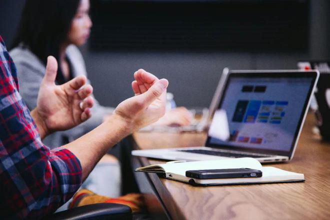开云体育 Kaiyun.com 官网入口抖音全球购来了！在中法电商论坛上围观网红带货这体验绝了！(图6)