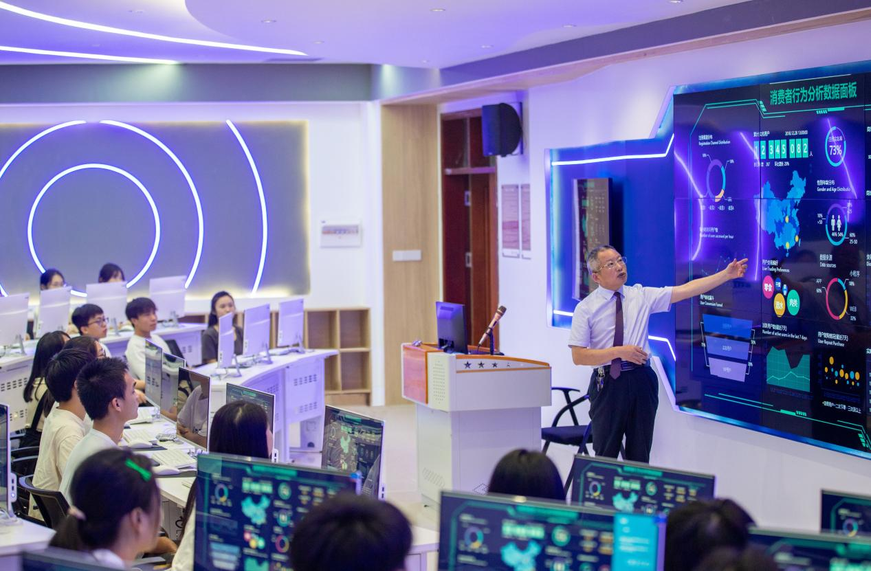 湛江科技学院：敢闯敢创建设创新创业型大学开云体育 开云平台(图2)