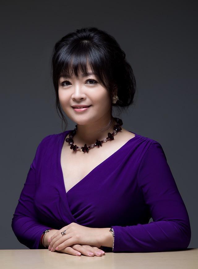 女神画像：汽车圈铿锵玫瑰好模样汽势策划开云 开云体育官网(图7)